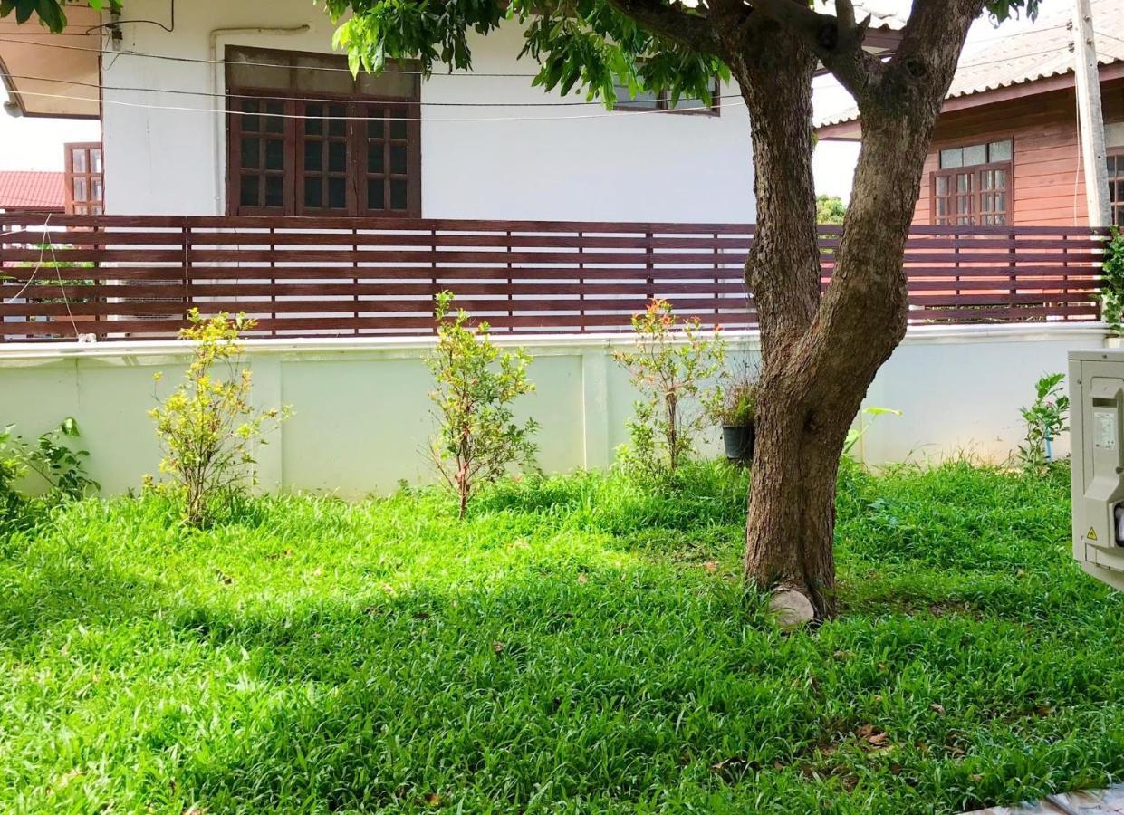 Punyin Hotel Inthanon -ปั้นหยิ่น โฮเทล Chom Thong Bagian luar foto