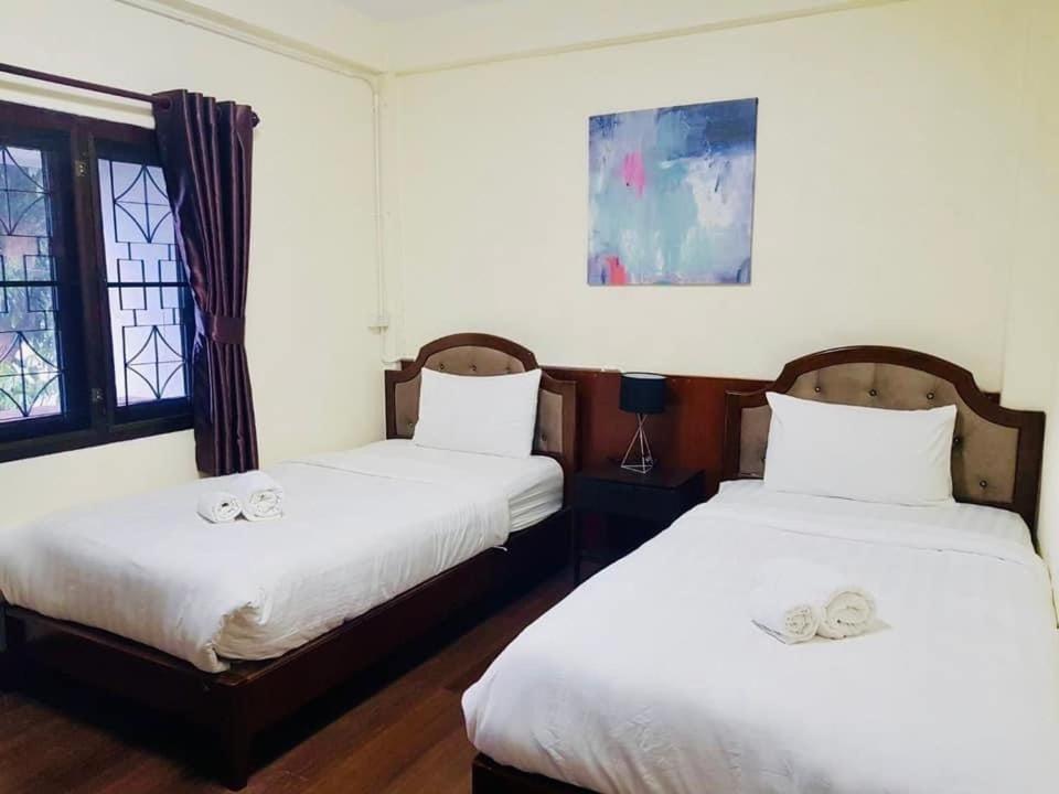 Punyin Hotel Inthanon -ปั้นหยิ่น โฮเทล Chom Thong Bagian luar foto
