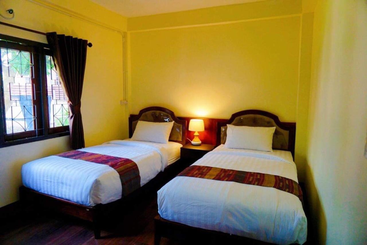 Punyin Hotel Inthanon -ปั้นหยิ่น โฮเทล Chom Thong Bagian luar foto