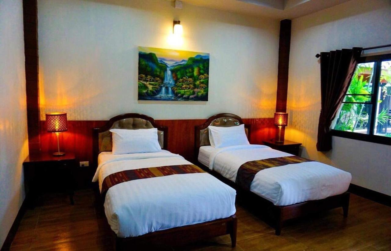 Punyin Hotel Inthanon -ปั้นหยิ่น โฮเทล Chom Thong Bagian luar foto