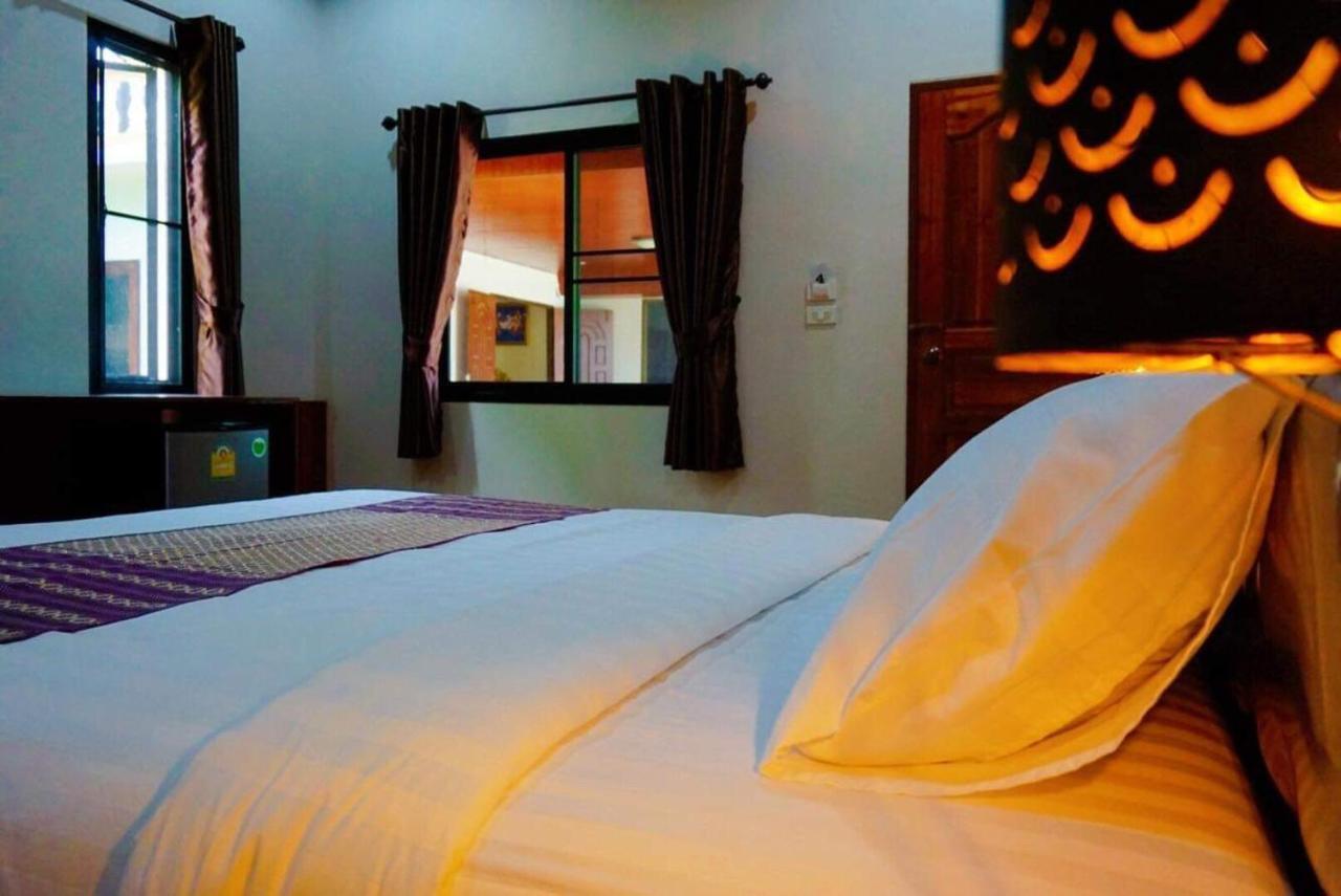 Punyin Hotel Inthanon -ปั้นหยิ่น โฮเทล Chom Thong Bagian luar foto