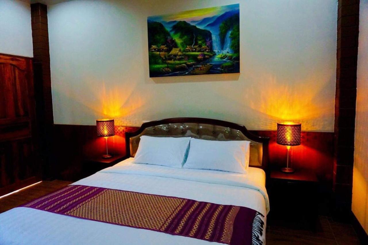 Punyin Hotel Inthanon -ปั้นหยิ่น โฮเทล Chom Thong Bagian luar foto