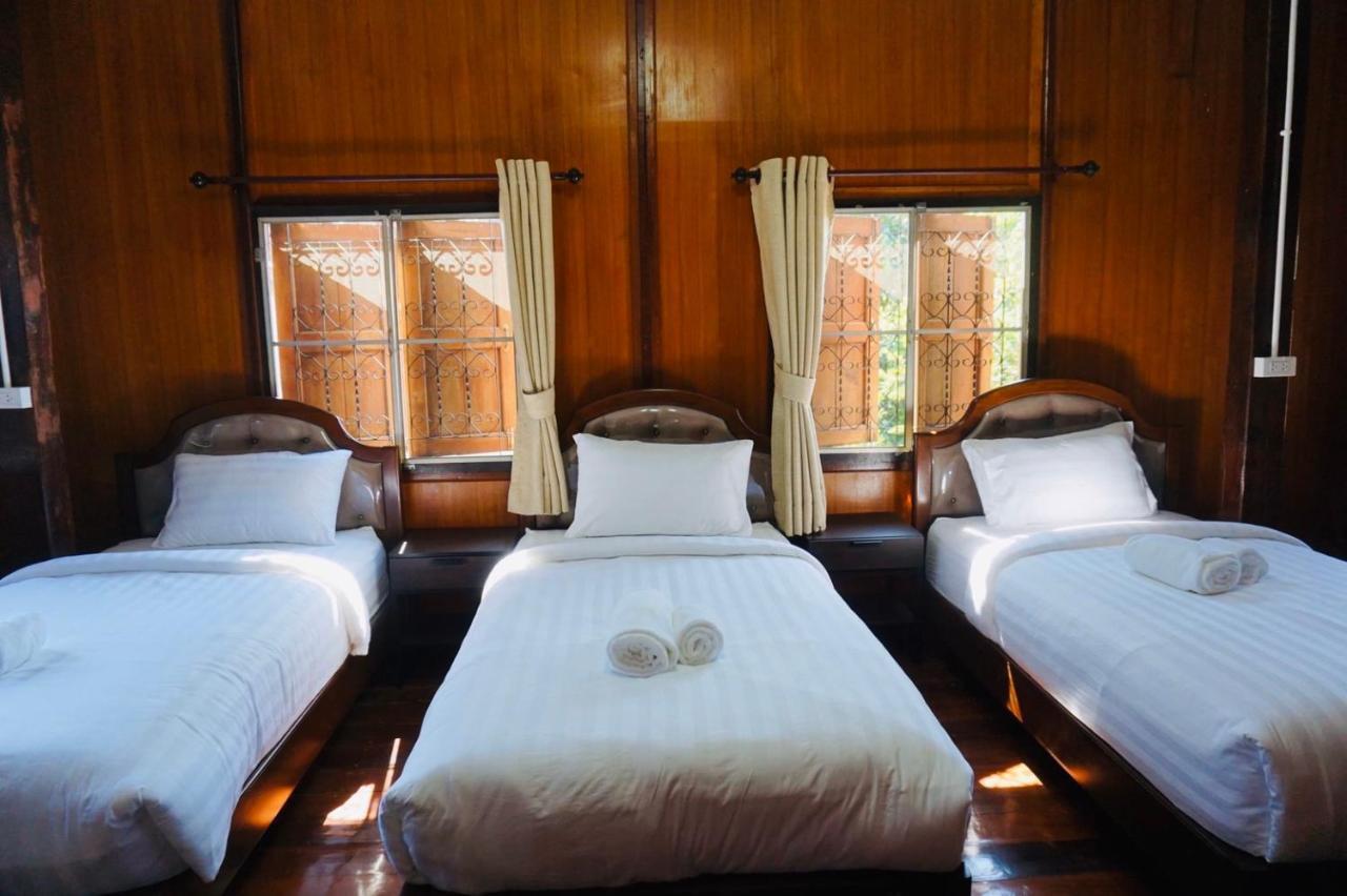 Punyin Hotel Inthanon -ปั้นหยิ่น โฮเทล Chom Thong Bagian luar foto